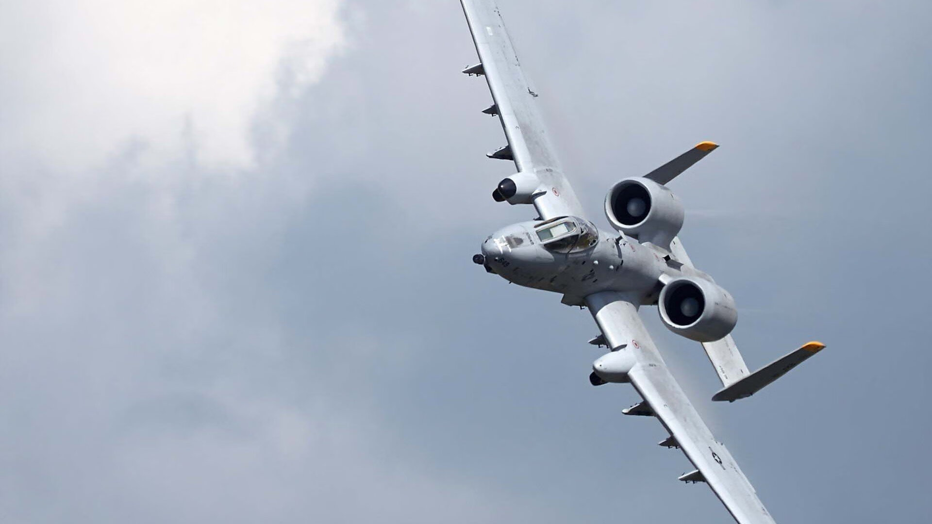 萨拉赫的一剑封喉与日本的体系绞杀，足球胜利的两种辩证法